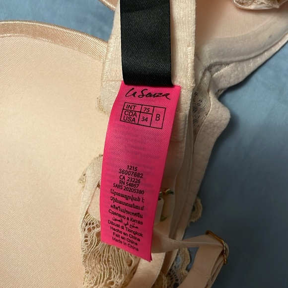 La Senza 2/$30 - Picture 6 of 8